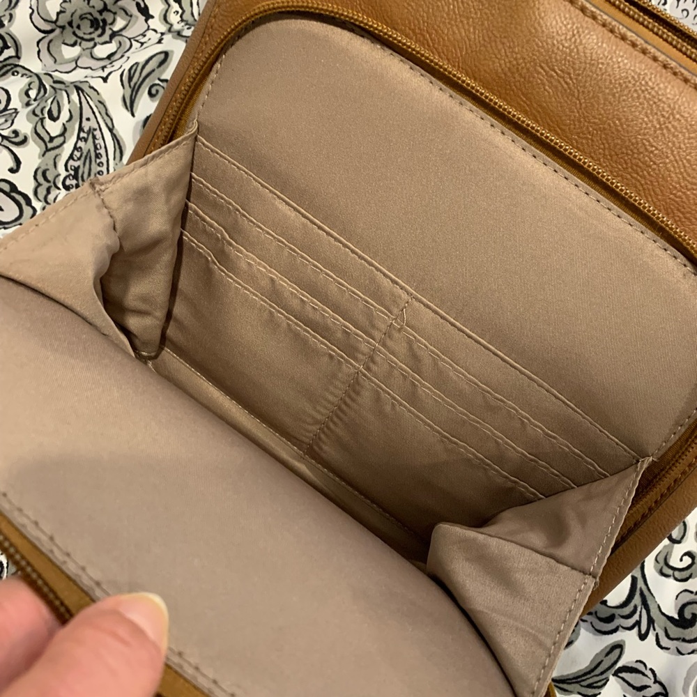 Camel Purse - Picture 6 of 8